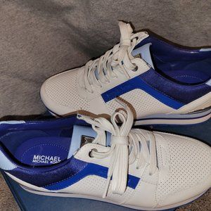 Michael Kors Sneakers in blue, white, and silver 6.5m